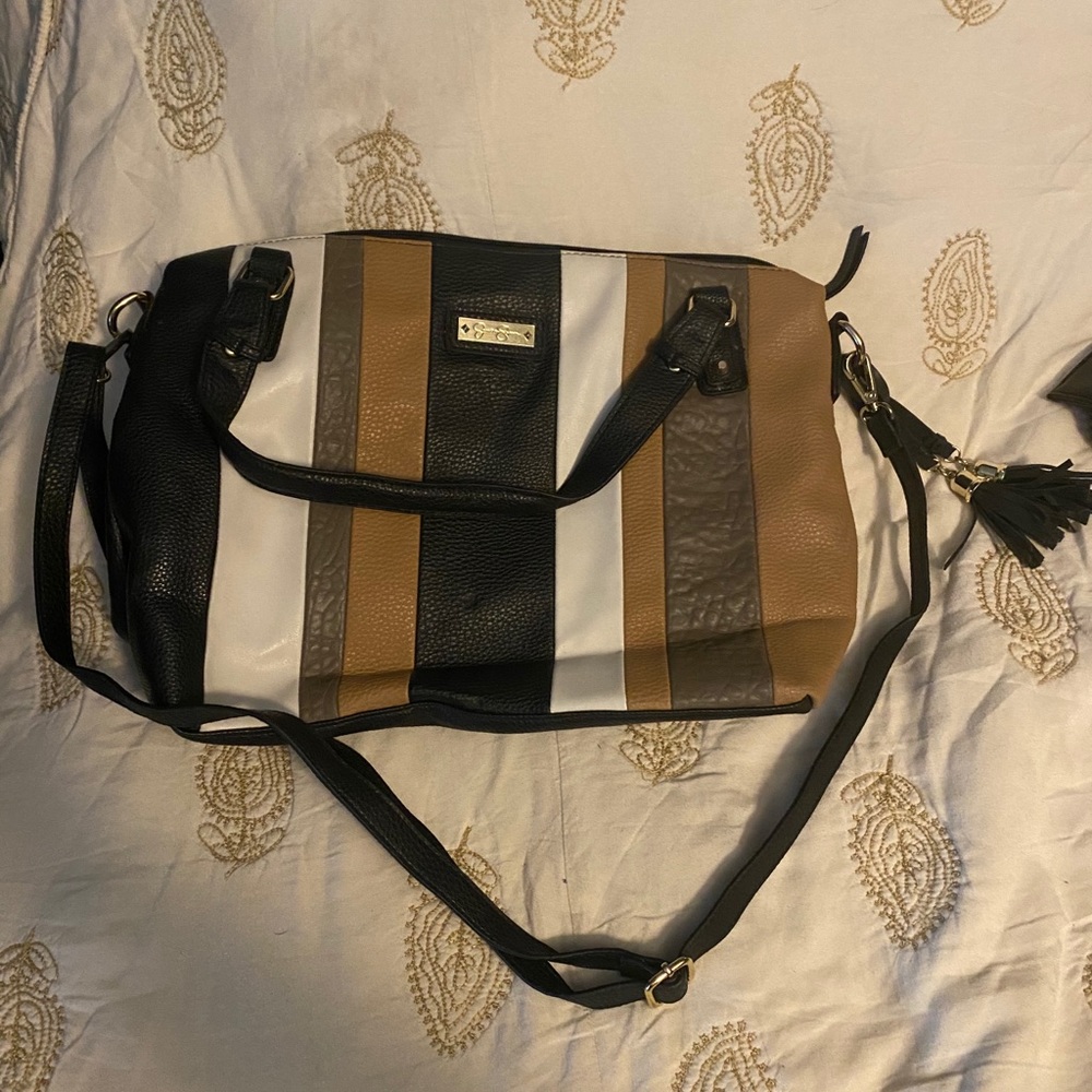 Jessica Simpson Medium Crossbody